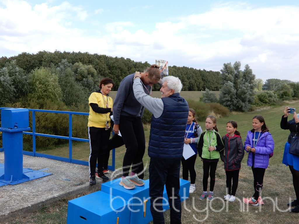 Mezei futóbajnokság Berettyóújfaluban 137